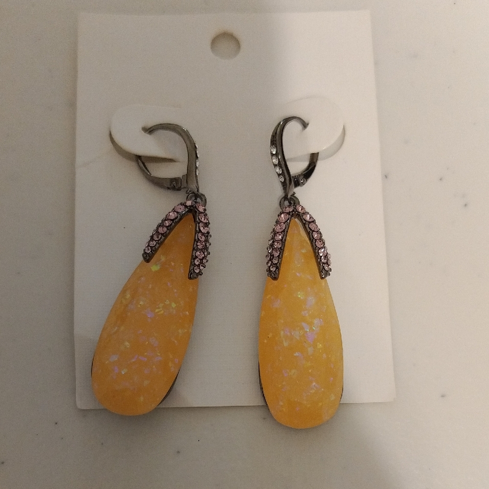 Elegant Yellow and Pink Drop Earrings